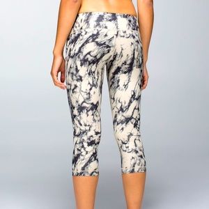 LULULEMON Wunder Under Crop Luxtreme Leggings
